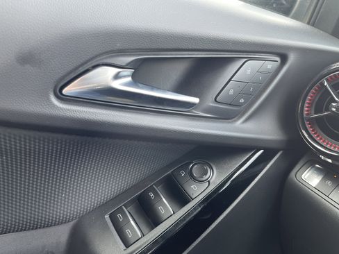 Used 2026 Chevrolet Equinox RS w/ Convenience Package III image 23