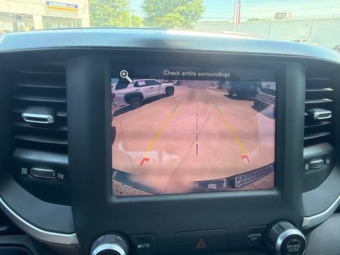 Used 2020 RAM 1500 Big Horn AWD/4WD image 26
