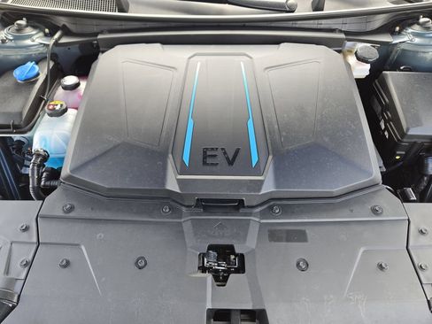 Used 2024 Hyundai Ioniq 5 Limited RWD image 25