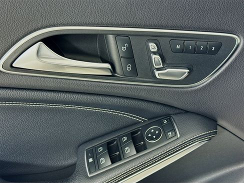 Used 2019 Mercedes-Benz CLA 250 4MATIC image 18