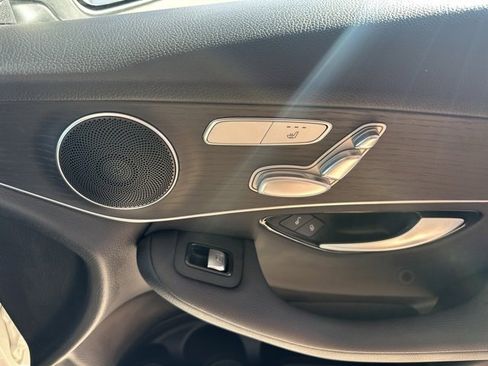 Used 2021 Mercedes-Benz GLC 300 GLC 300 image 17