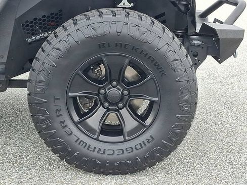 Used 2022 Jeep Wrangler Unlimited Sport AWD/4WD image 8
