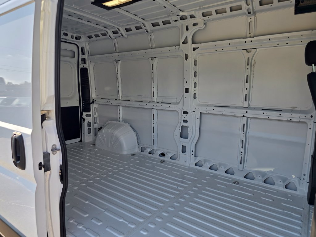 New 2026 RAM ProMaster 2500 w/ Convenience Group FWD image 13