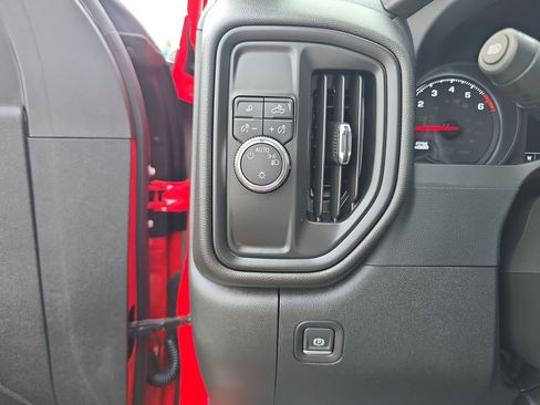 Used 2024 GMC Sierra 2500 Pro w/ Convenience Package image 18