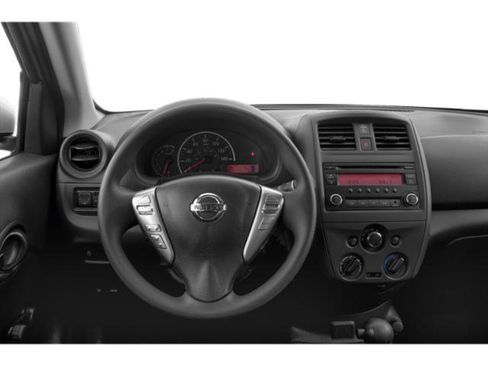 Used 2019 Nissan Versa SV FWD image 10