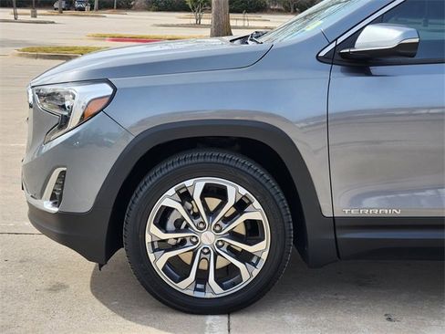 Used 2020 GMC Terrain SLT w/ Preferred Package image 8