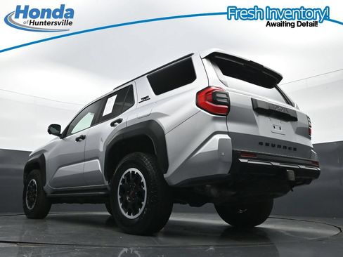 Used 2025 Toyota 4Runner TRD Off-Road Premium w/ Tow Technology Package AWD/4WD image 40