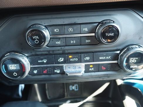 Used 2021 Ford Bronco Outer Banks image 34