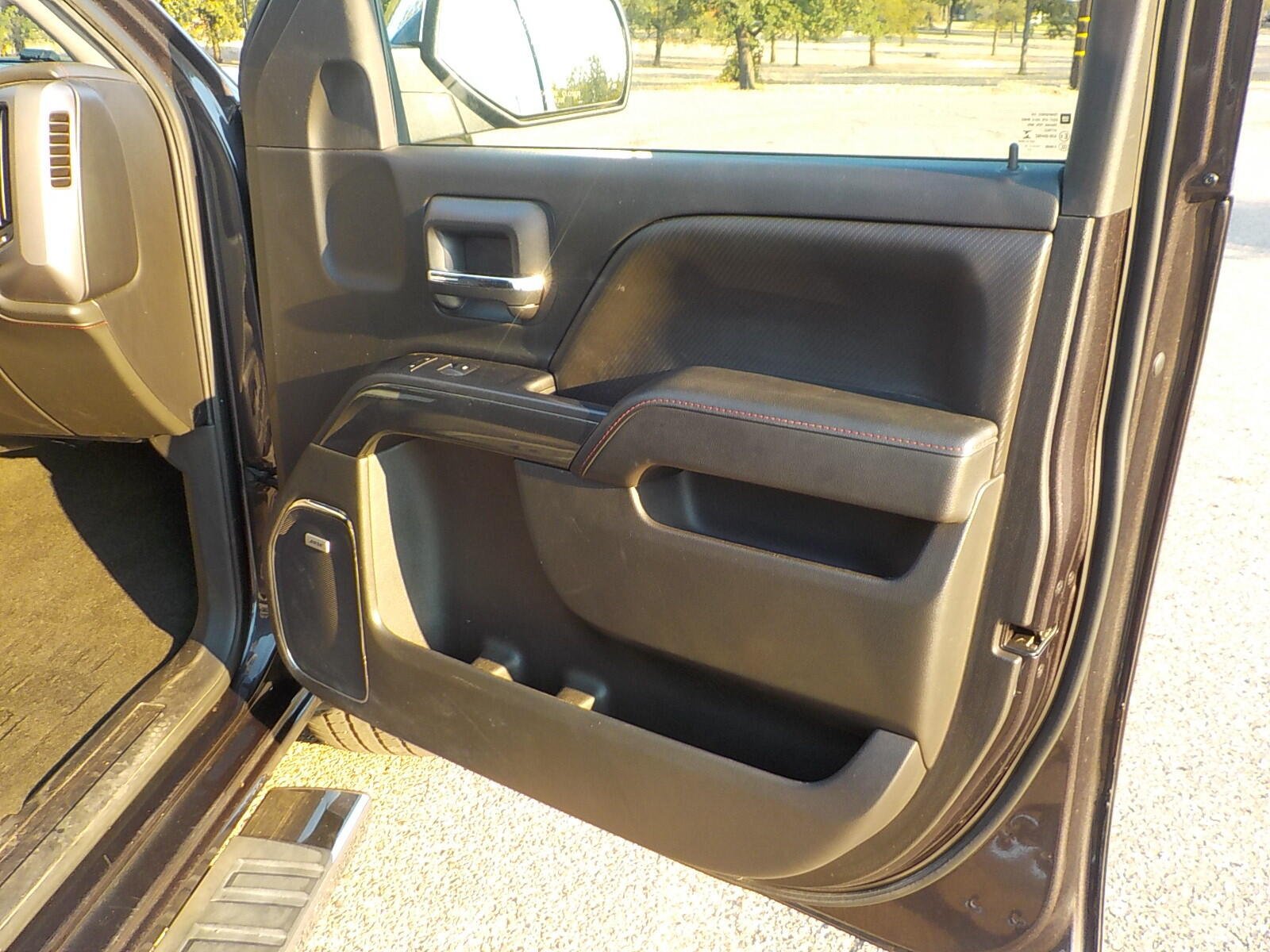 Used 2015 GMC Sierra 1500 SLT w/ All-Terrain Package AWD/4WD image 14