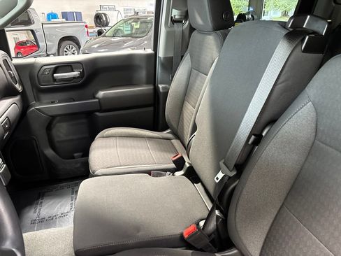 Used 2024 Chevrolet Silverado 1500 Custom w/ Turbomax Blackout Package AWD/4WD image 24