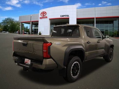 New 2026 Toyota Tacoma TRD Off-Road image 2