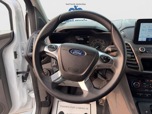 Used 2022 Ford Transit Connect XL FWD image 16