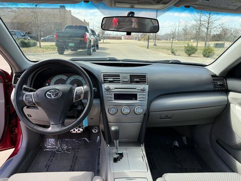 Used 2011 Toyota Camry SE w/ SE Extra-Value Pkg #1 image 12