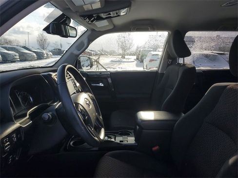 Used 2023 Toyota 4Runner TRD Off-Road image 16