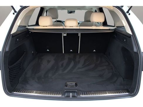 Used 2022 Mercedes-Benz GLC 300 image 32