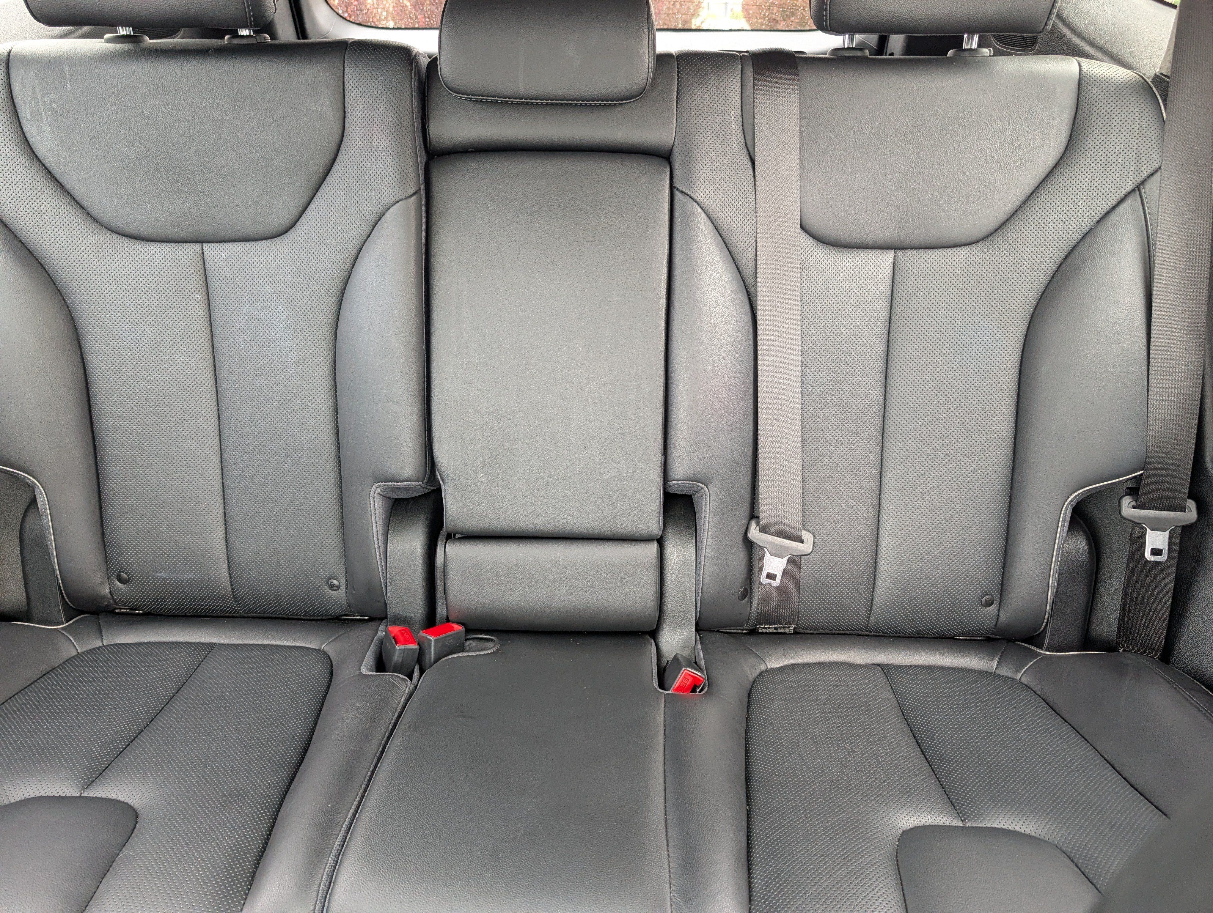 Certified 2023 Hyundai Santa Fe Limited AWD/4WD image 13