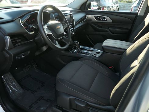 Used 2020 Chevrolet Traverse LS w/ LPO, Blackout Package image 12