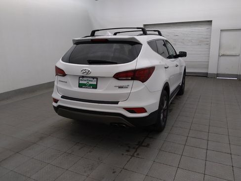 Used 2018 Hyundai Santa Fe Sport w/ 2.0T Ultimate Tech Package 05 AWD/4WD image 9