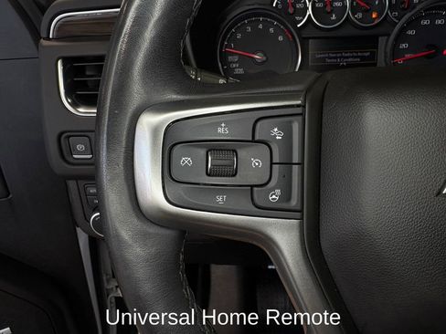 Used 2021 Chevrolet Tahoe Z71 w/ Luxury Package AWD/4WD image 15
