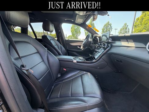 Certified 2017 Mercedes-Benz GLC 300 4MATIC image 9