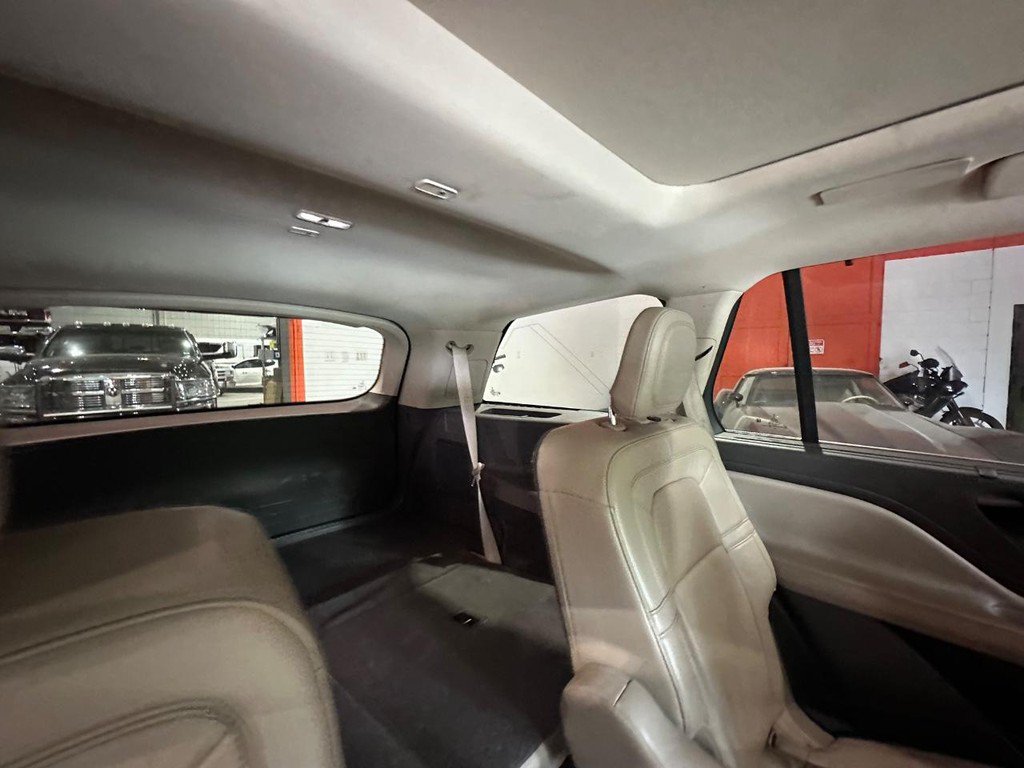 Used 2020 Lincoln Aviator Reserve w/ Equipment Group 202A AWD/4WD image 17