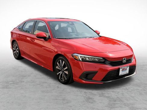 Used 2024 Honda Civic EX image 3