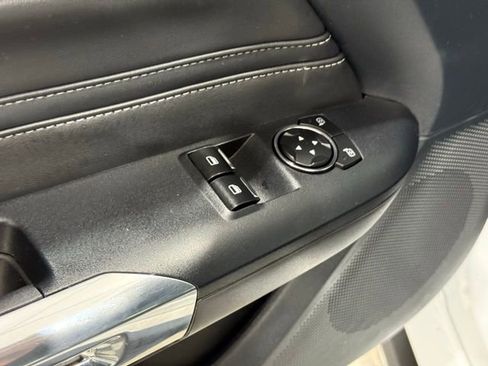 Used 2021 Ford Mustang Mach-E Select image 15