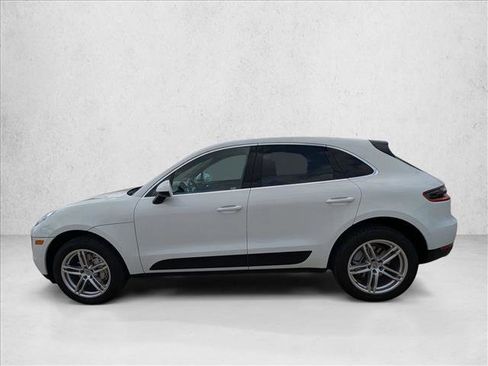 Used 2017 Porsche Macan S image 8
