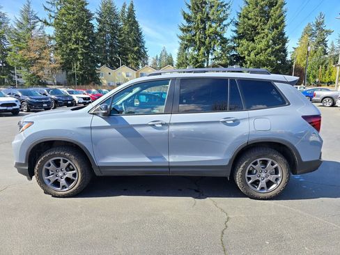 Certified 2024 Honda Passport TrailSport image 16