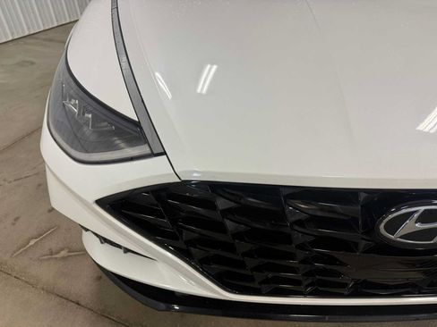 Used 2020 Hyundai Sonata SEL w/ Premium + Sunroof Package FWD image 4