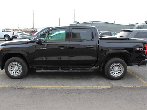Used 2024 Chevrolet Colorado W/T w/ WT Convenience Package II image 4