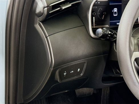 Used 2024 Hyundai Santa Cruz SEL image 4