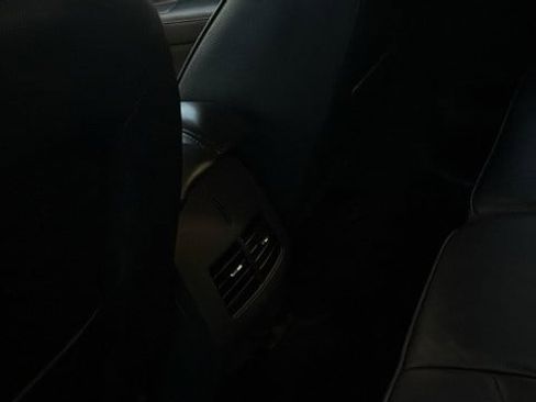 Used 2013 Lincoln MKX AWD image 21