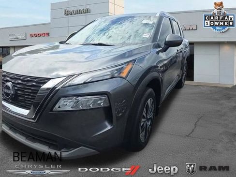 Used 2023 Nissan Rogue SV w/ SV Premium B Package AWD/4WD image 1