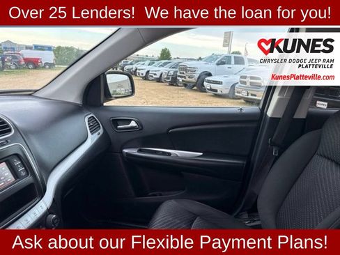 Used 2019 Dodge Journey SE FWD image 36