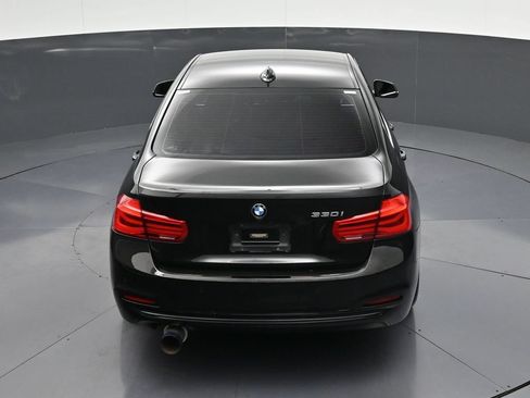 Used 2018 BMW 330i Sedan RWD image 21