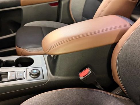 Used 2021 Ford Bronco Sport Outer Banks image 12