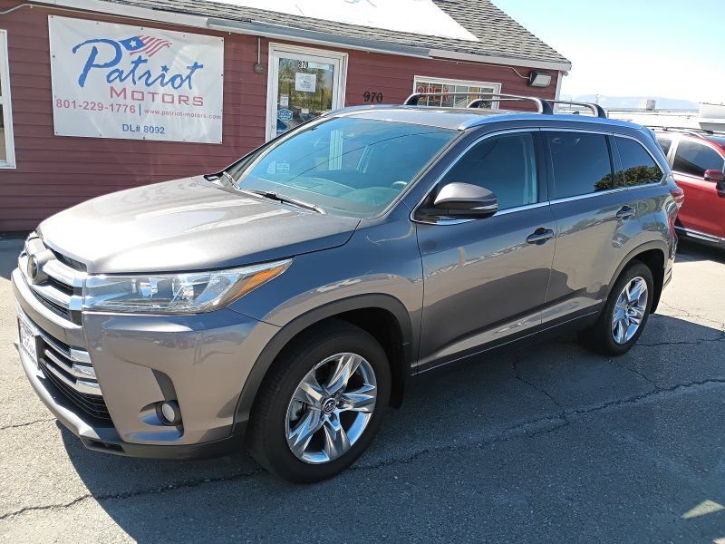 Used 2018 Toyota Highlander Limited AWD/4WD image 1