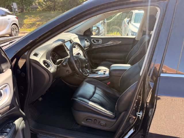 Used 2019 INFINITI QX60 Luxe w/ Essential Package AWD/4WD image 9