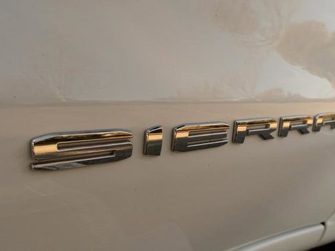 Used 2023 GMC Sierra 1500 SLT w/ SLT Premium Package image 51