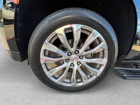 Used 2022 GMC Yukon Denali image 27