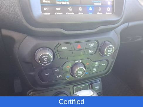 Certified 2023 Jeep Renegade Limited AWD/4WD image 16