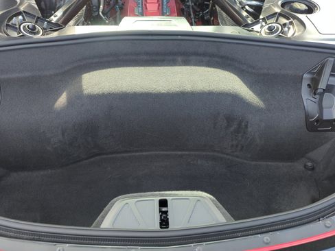 Used 2024 Chevrolet Corvette Stingray Preferred Cpe w/ Battery Protection Package image 28