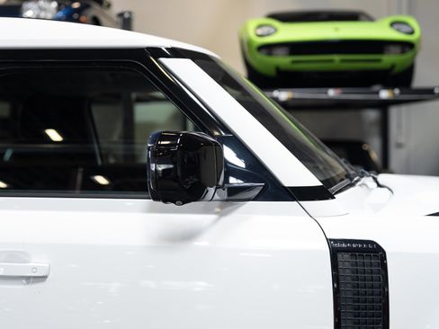 Used 2020 Land Rover Defender 110 image 34