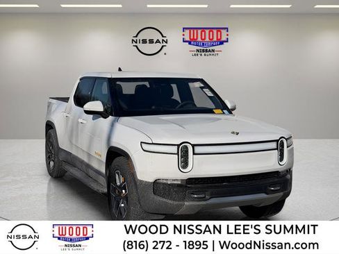 Used 2022 Rivian R1T Adventure image 1