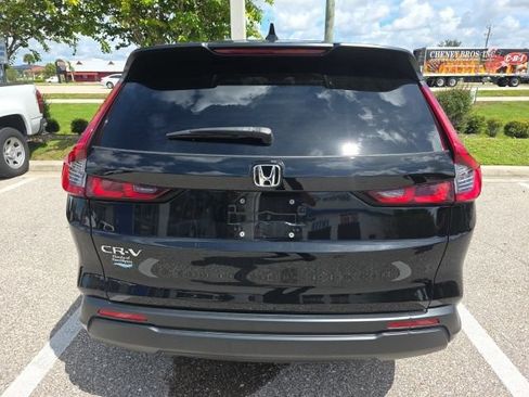 Used 2024 Honda CR-V EX image 6