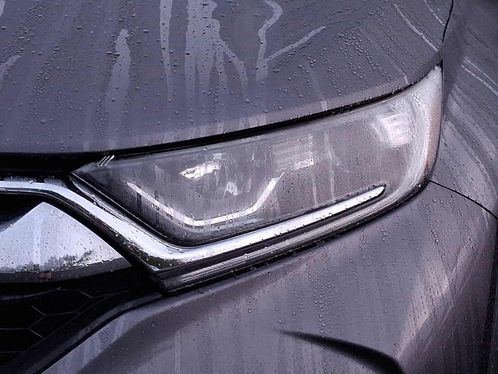 Used 2018 Honda CR-V EX image 9