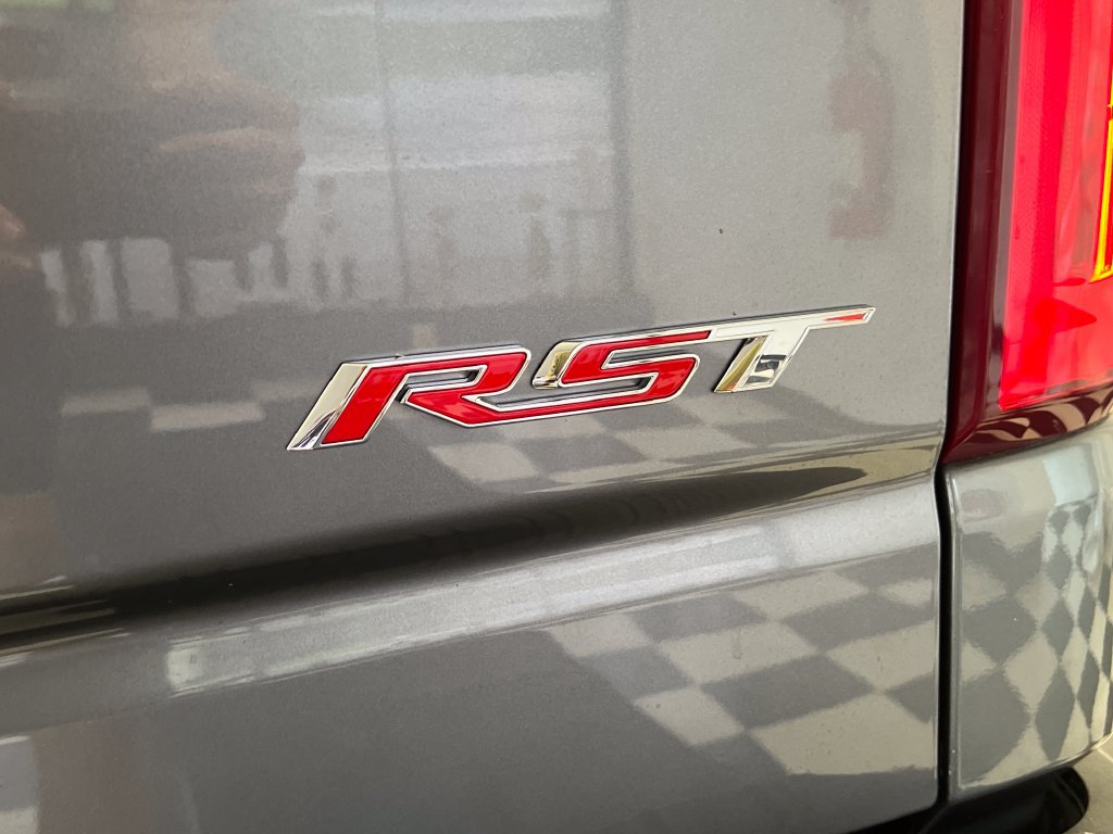 Used 2021 Chevrolet Silverado 1500 RST w/ True North Edition Plus AWD/4WD image 13