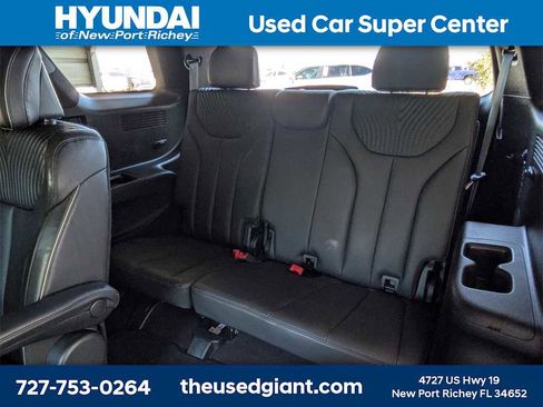 Used 2023 Hyundai Palisade Calligraphy image 17
