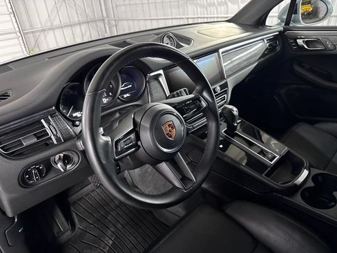 Used 2022 Porsche Macan GTS AWD/4WD image 22